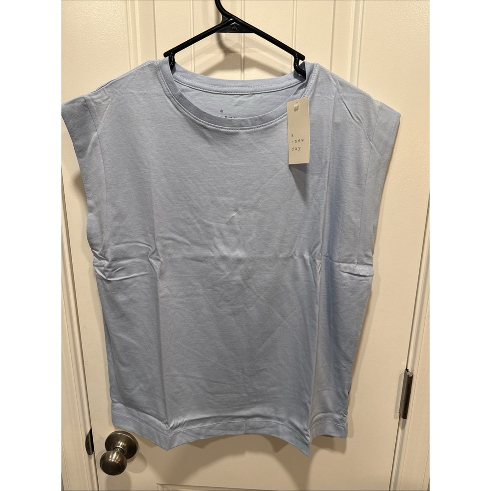 A New Day Women's Size Sleeveless Blue Color Top Size Large NWT